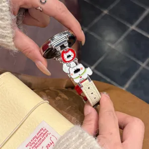 Echtleder Uhrenarmband mit süßen Hundehängern, modisches Ersatzarmband für Smartwatches.