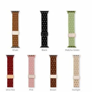 Elastisches Nylon Sternen Muster Armband kompatibel mit Apple Watch in vielen Farben.