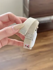 Nylon gevlochten horlogeband vervangingsband, comfortabel en stijlvol voor slimme horloges.