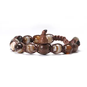 Bracelet de perles en agate naturelle et gourde en bois fait à la main pour le style.