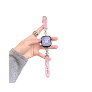 Bracelet de montre en peluche rose et étoile en métal compatible Apple Watch, joli.