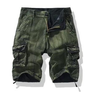 Men's vintage washed cargo shorts with multiple pockets, casual retro tactical design.