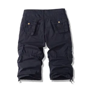 Men's casual cargo 3/4 shorts solid color multi-pocket outdoor sports trousers detail view.