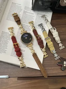 Bracelet montre velours côtelé perle étoile compatible Apple Watch, style rétro élégant.