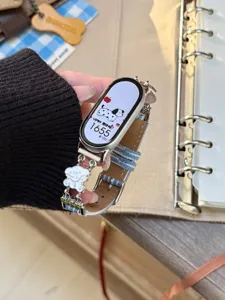 Denim Leder Smartwatch Armband Ersatz mit süßem Metallanhänger für Handgelenk.