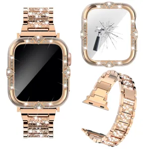Roségold Strass Apple Watch Hülle und Armband Set mit splittersicherem Displayschutz, elegantes Design.