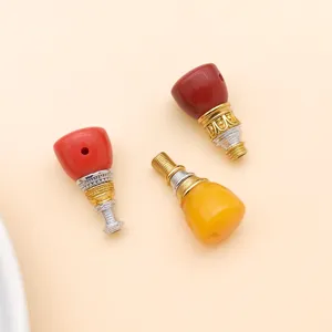 Tibetische DIY-Harzperlen-Accessoires für buddhistische Armbänder, Detailansicht der Teile.