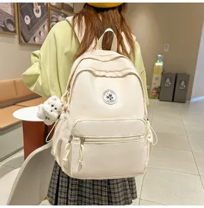 Zaino casual minimalista beige per donne e studenti, grande borsa scolastica giornaliera.