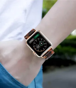 Bracelet de montre de rechange en résine avec boîtier de protection compatible Apple Watch série 8 7 6