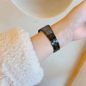 Elegante cinturino di ricambio in metallo per orologio compatibile con Huawei GT2 e Honor Magic.