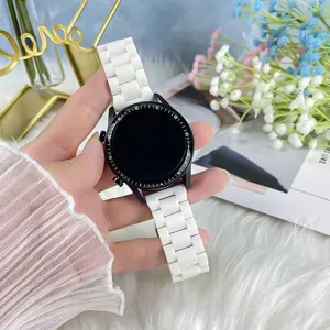 Bracelet de montre de remplacement en resine blanche pour montre intelligente compatible.