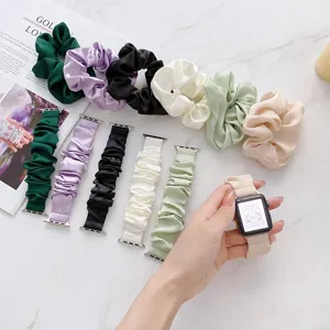 Stoff Scrunchie Uhrenarmband und passendes Haargummi Set, weiches Satin Material, Accessoire.