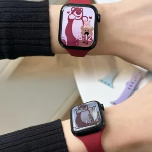 Bracelet de montre en silicone fin compatible Apple Watch style sport decontracté printemps été