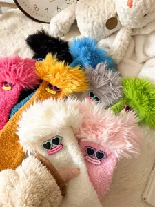 Chaussettes femme corail molleton visage drôle lunettes soleil cœur style mignon en détail