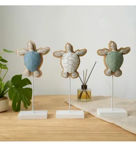 Mediterranean wooden standing sea turtle decorative ornaments, creative tabletop crafts for home decor.