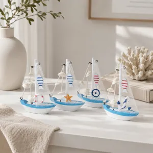 Mediterrane Mini Holzsegelboot Modelle Set für maritime Heimtisch Deko Meereshandwerk.