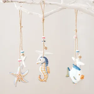 Mediterranean Style Wooden Marine Hanging Ornament Starfish Seahorse Fish Wall Decor Coastal Home Decoration Craft