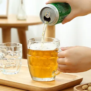 Glass beer mug with handle, large capacity faceted pineapple design cup for home and bar.