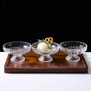 Coupelle a dessert en verre transparent pied gobelet glace glacee striee elegante