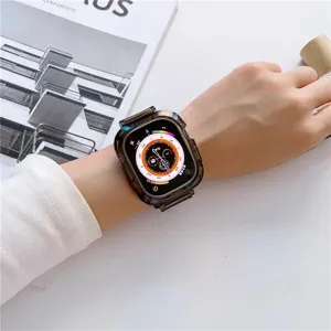 Transparante donkere geïntegreerde beschermhoes en band compatibel met Apple Watch, stijlvol.