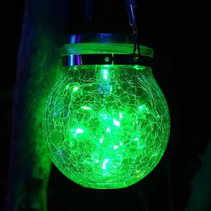 Linterna colgante solar de vidrio agrietado para jardín luz verde decorativa de noche.