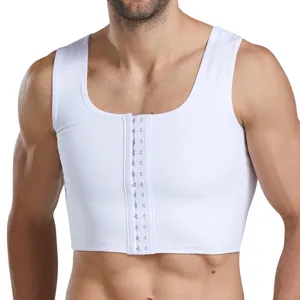 Vista detallada de chaleco de compresión blanco para hombre con ganchos frontales moldeadores.
