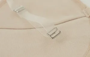 Almohadillas antitranspirantes de algodón transpirable con correa transparente diaria.