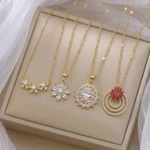 Collar Con Colgante de Flor de Diamantes de Imitación de Acero de Titanio para Mujer Joyería de Cadena de Clavícula de Moda
