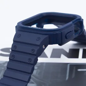 Custodia protettiva e cinturino in silicone resistente per smartwatch, design sportivo durevole.