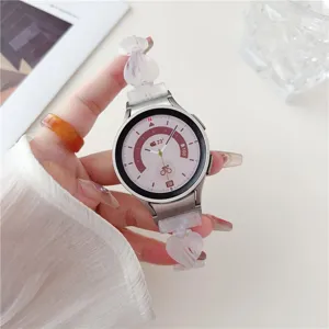 Resin heart chain watch strap detail view for Samsung Galaxy smart watch accessories.