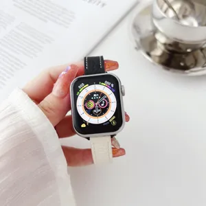 Cinturino di ricambio in pelle compatibile con Apple Watch, elegante design bicolore.