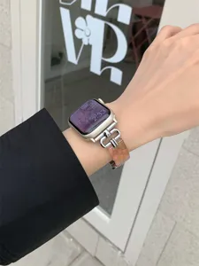 Roestvrij staal metaal en hars schakelarmband vervangende band compatibel met Apple Watch.