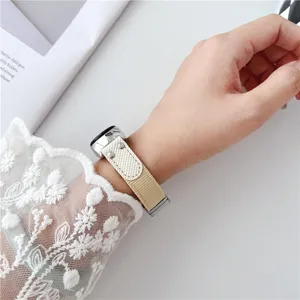 Antallaktiko athlitiko louraki plemena naylon gia smartwatch Xiaomi me metaliki agrafa.