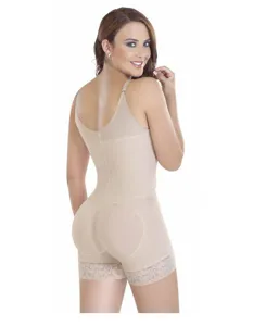 Vue détail gaine beige, corset amincissant sans couture et body push-up avec dentelle.