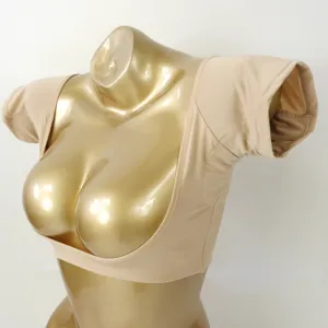 Vue detaillee du t-shirt a manches courtes anti-transpiration beige, haut de protection.