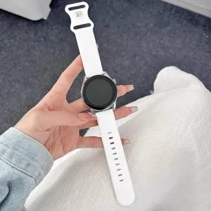 Cinturino per orologio in silicone con stampa floreale, ricambio bianco per smartwatch compatibile.