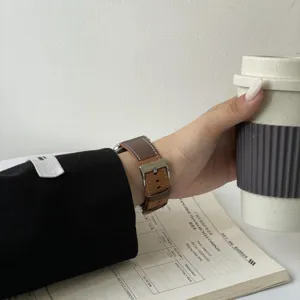 Braunes Echtleder Ersatzarmband kompatibel mit Apple Watch Serie, weiches Uhrenarmband.