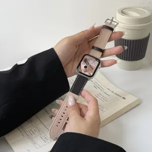 Hochwertiges zweifarbiges Lederarmband kompatibel mit Apple Watch, weich und elegant.