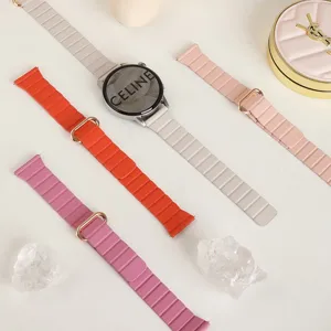 Cinturini di ricambio per orologio con fibbia magnetica pieghevole design elegante e colorato.