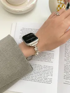 Exquisites Stern-Metall-Uhrenarmband mit Zirkonia, perfekt für elegante Smartwatches.