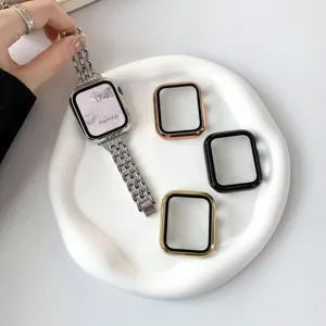 Correa de reloj de metal brillante y funda protectora galvanizada compatible con Apple Watch.