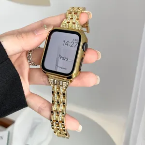 Estuche protector galvanizado brillante y correa de metal con diamantes para Apple Watch.