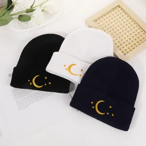 Winter Warm Knit Beanie Hat Moon And Stars Embroidery Solid Color Unisex Casual Fashion Outdoor Ski Cap