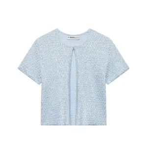 Cardigan corto in maglia di paillettes azzurro vista di dettaglio consistenza lucida.
