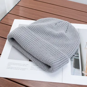 Solid color knit beanie for autumn and winter, warm casual grey winter cap for men and women.