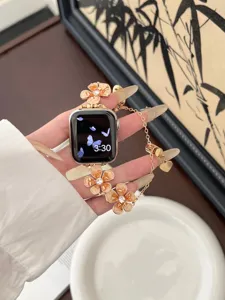 Elegantes Blumen Metall Uhrenarmband kompatibel mit Apple Watch und Huawei GT Smartwatches.