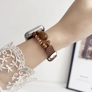 Natuursteen houten kralen lederen apple watch bandje compatibel serie detail close-up weergave