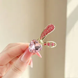 Cute pink rhinestone rabbit ear hair clip for women, exquisite duckbill clip hair accessory.