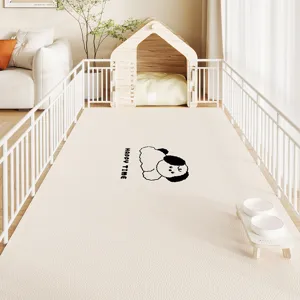 Vista dettagliata del tappeto per recinto animali con superficie PVC impermeabile e carino.