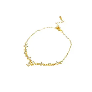 Exquisite gold-plated zircon star bracelet, elegant minimalist jewelry for women daily wear.